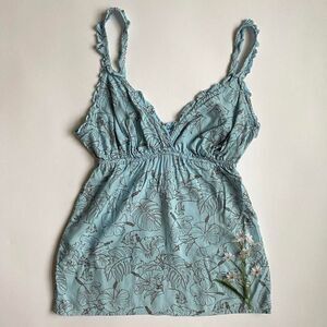 Y2K blue floral tank top
